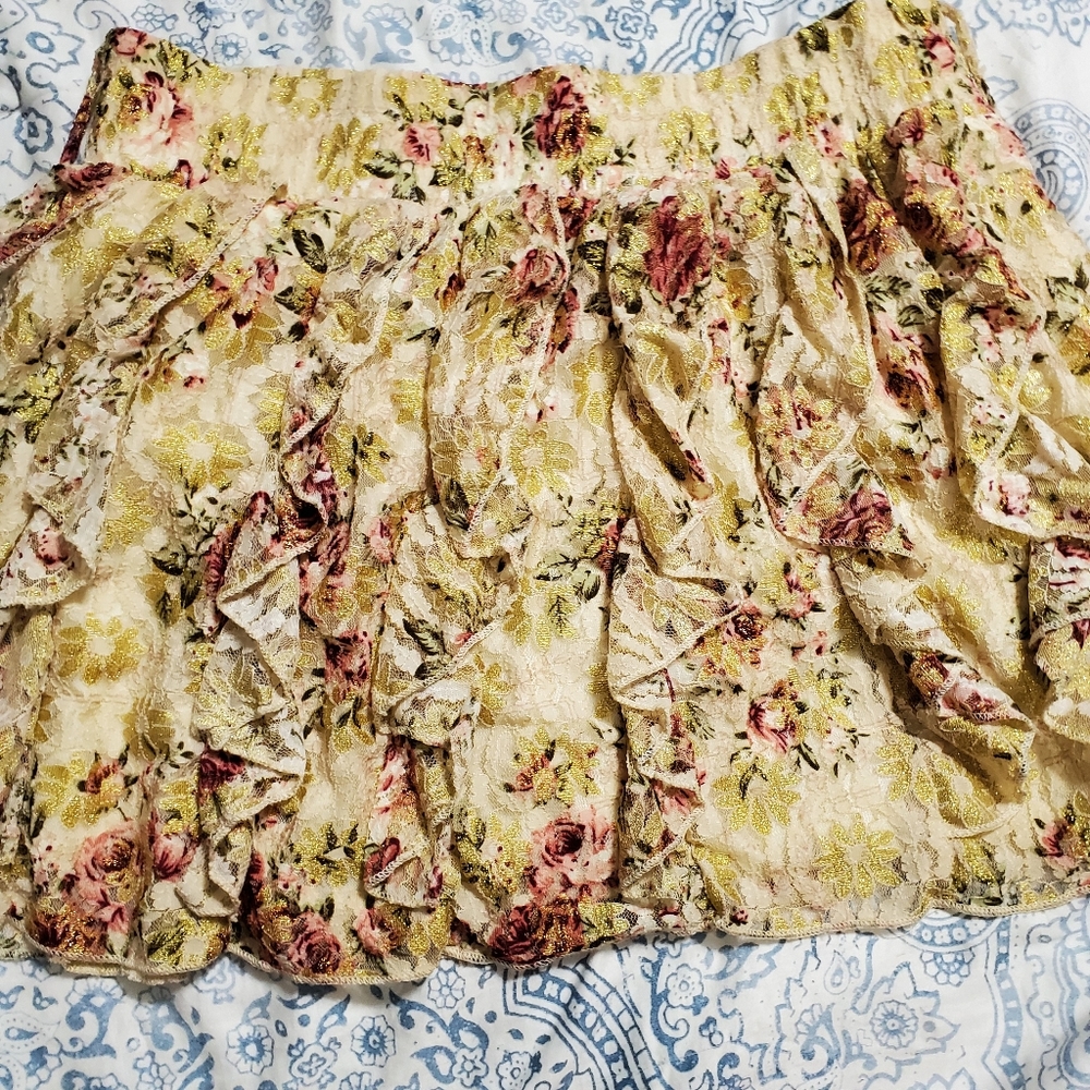 Multi-color floral ruffle skirt